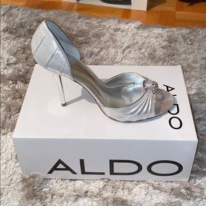 Aldo silver shoe